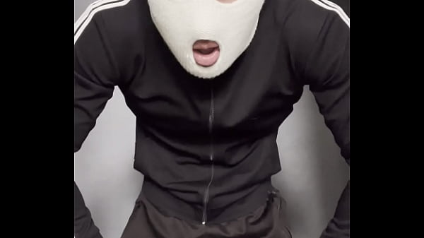 俄罗斯阿尔法男性在你张开的嘴里口头羞辱和射精/肮脏的男性谈话