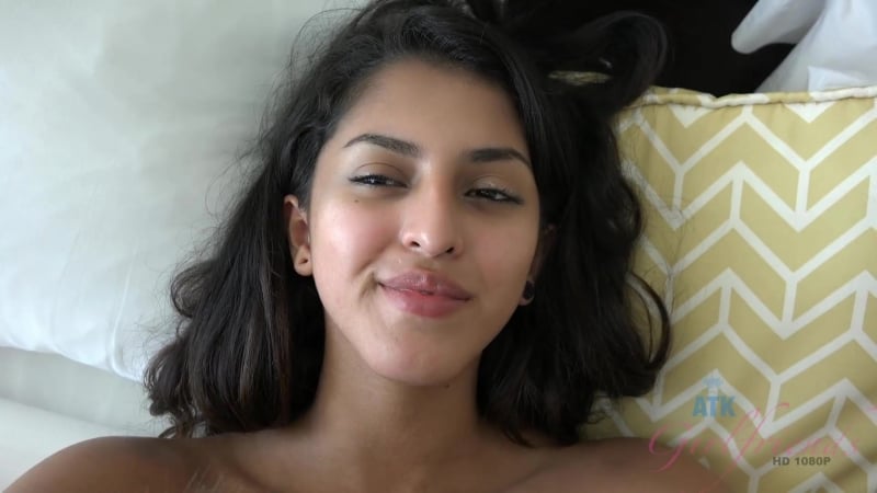 [atkgirlfriends] sophia leone virtueller urlaub sarasota 1 2 [pov,blowjob,handjob,footjob,all sex,creampie,neuer porno 2016,hd]