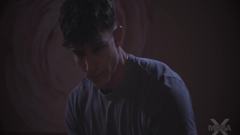 Tick ​​Tock Ellie Nova, Parker Ambrose (automatische Untertitel)