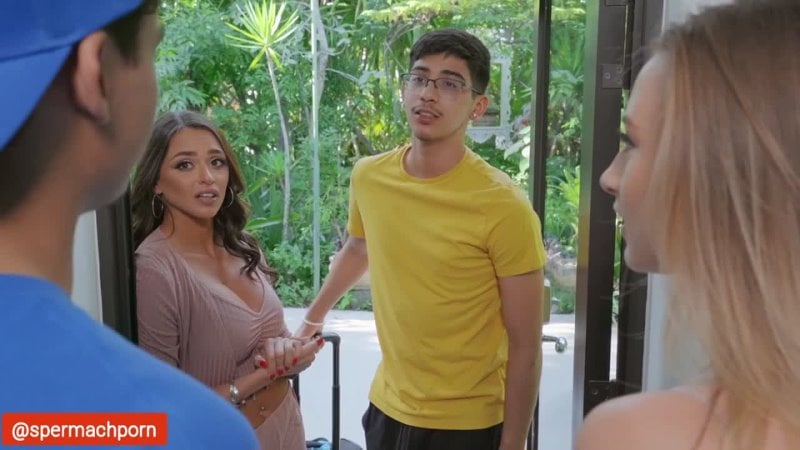 凯勒奎因，阿玛尼黑色（色情性他妈的口交山雀屁股射液内 ffm d