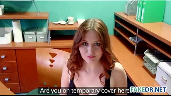 La nuova assistente scopa con il dottore