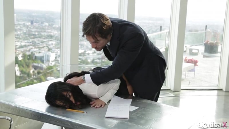 Ông chủ trừng phạt thư ký của mình Megan Rain [sex, porn, porn, public, nghịch ngợm, casting, pov, sex, thực tế, teen, thổi kèn, hậu môn]